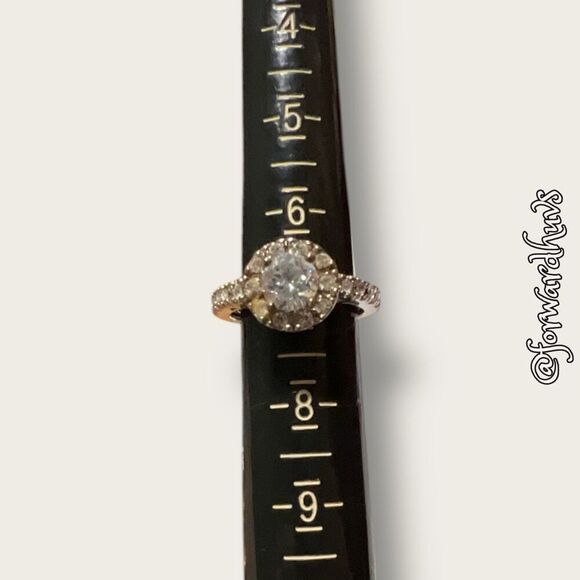 Bundle Sale 3 for $15 | Halo Rhinestone Silver Tone Size 7 - 8 Comfort Band Ring - Picture 1 of 8